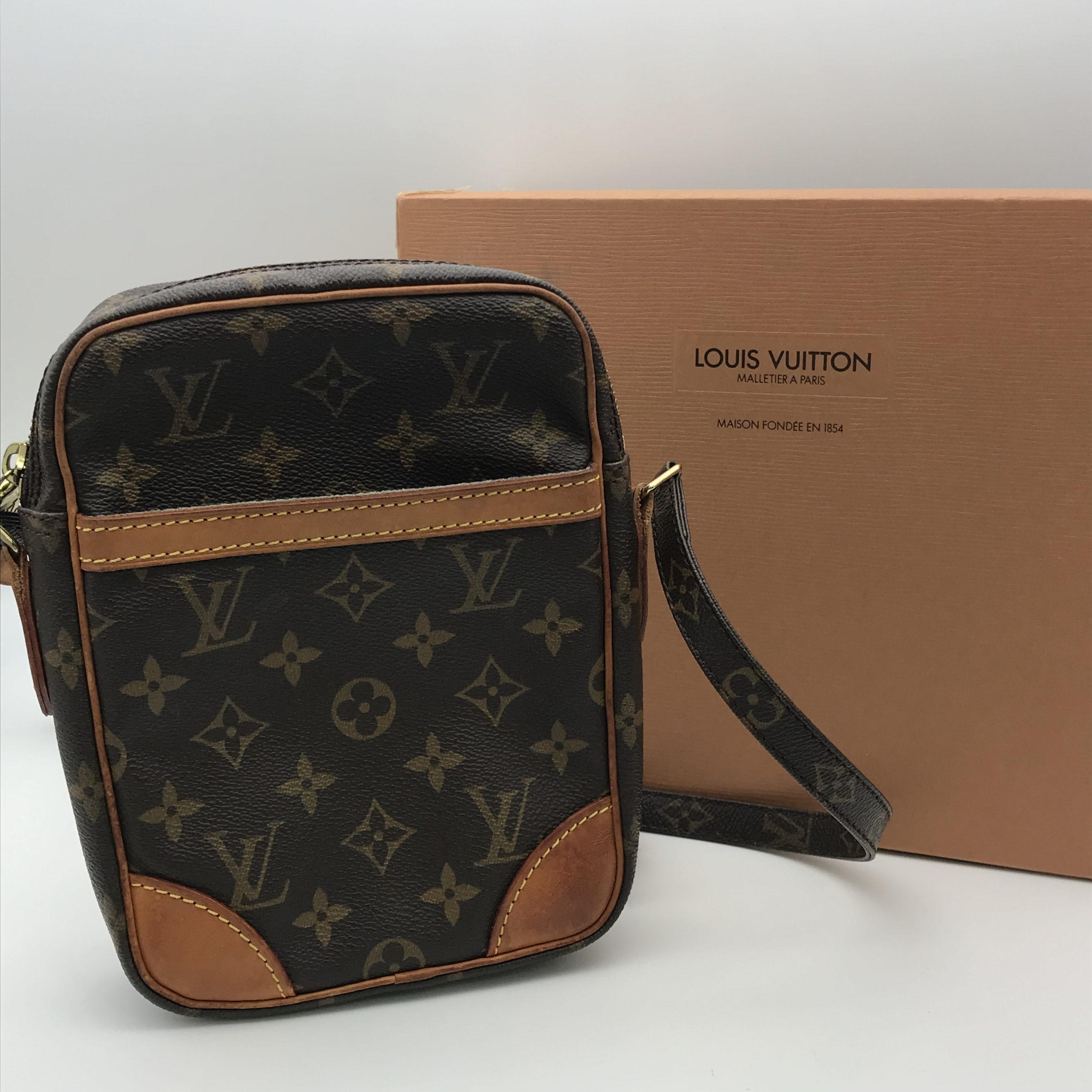 Louis Vuitton ダブーヌ ショルダーバック