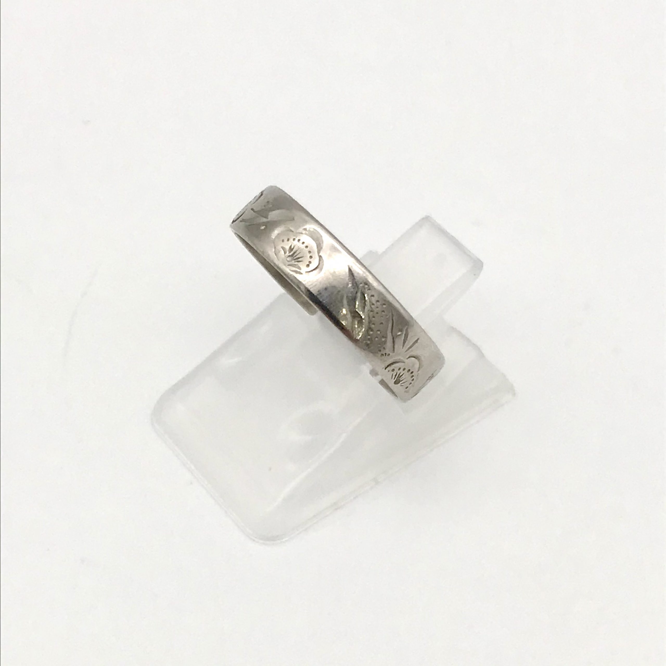 Pt900 リング