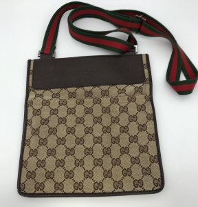 GUCCI ポシェット