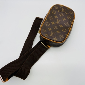 LOUIS VUITTON ポシェットガンジュ M51870