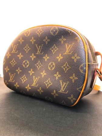 LOUIS VUITTON ルイヴィトン モノグラム M51221 ブロワ　ショルダーバッグ