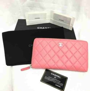 CHANEL マトラッセ ラムスキン ラウンドファスナー長財布