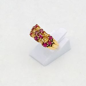 K18 リング（ルビー1.08ct、メレダイヤ0.06ct）