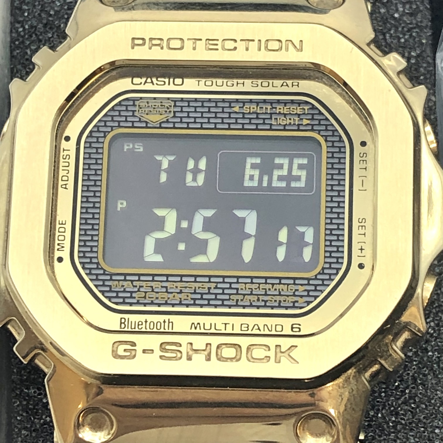 CASIO G-SHOCK GMW-B5000GD