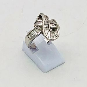 Pt900 メレダイヤ付きリング