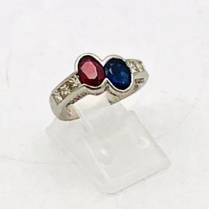 Pt900 サファイヤ ルビー メレダイヤ付きリング