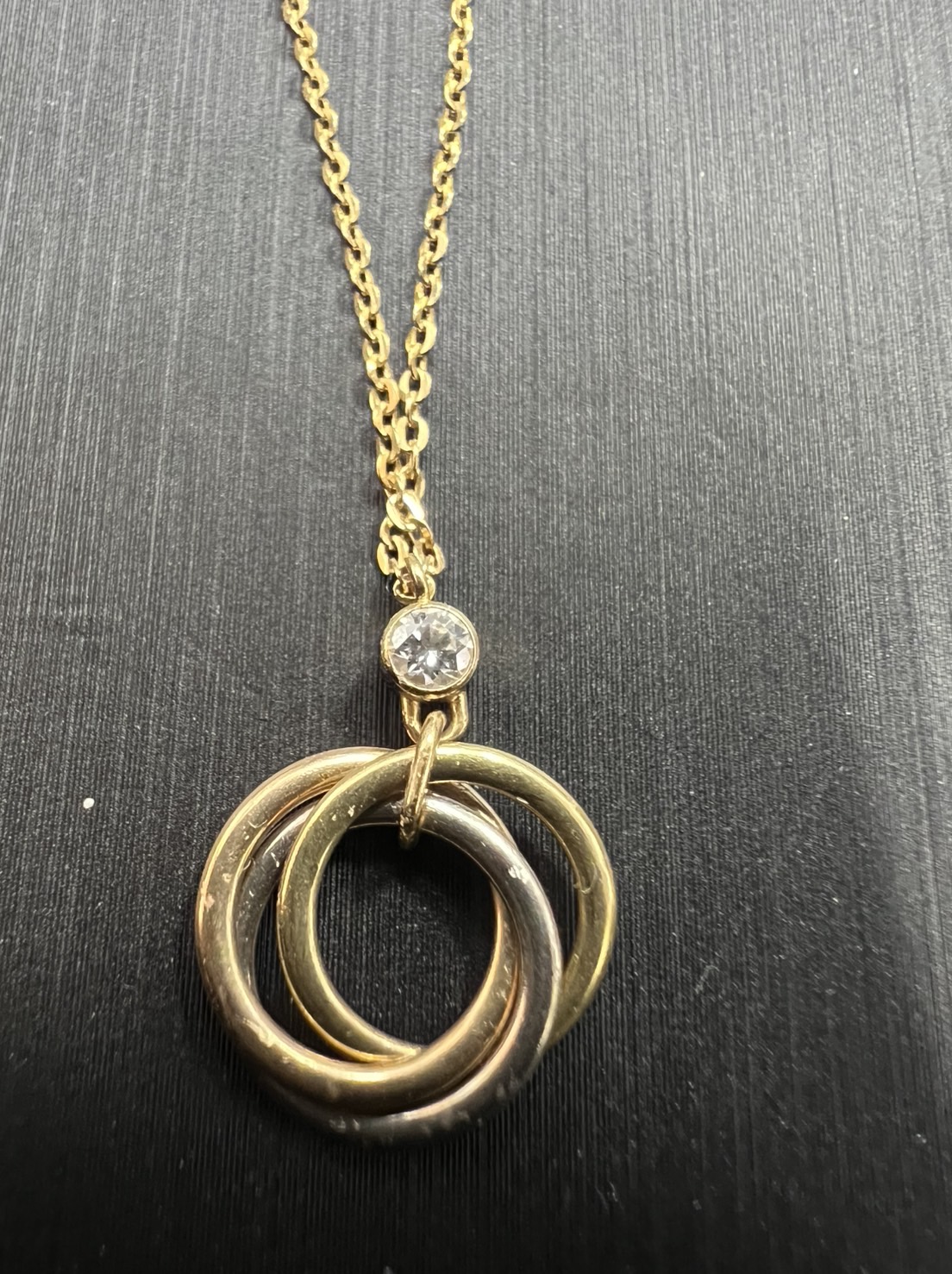 Cartier トリニティダイヤネックレス