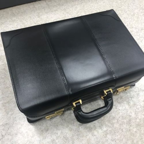 大型トランク　スーツケース