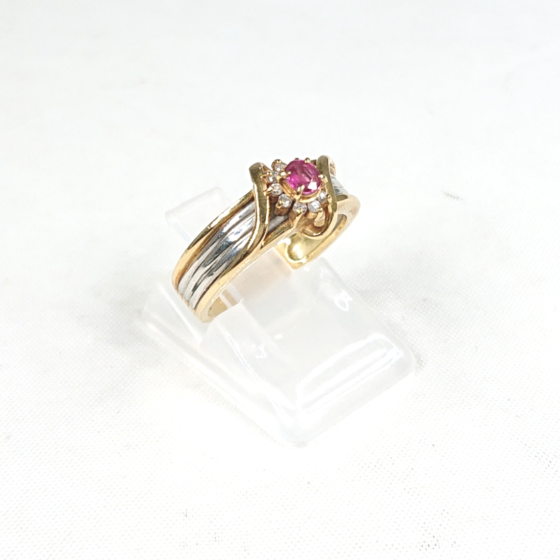 K18/Pt900 ルビー(0.20ct)メレダイヤ(0.10ct)付リング