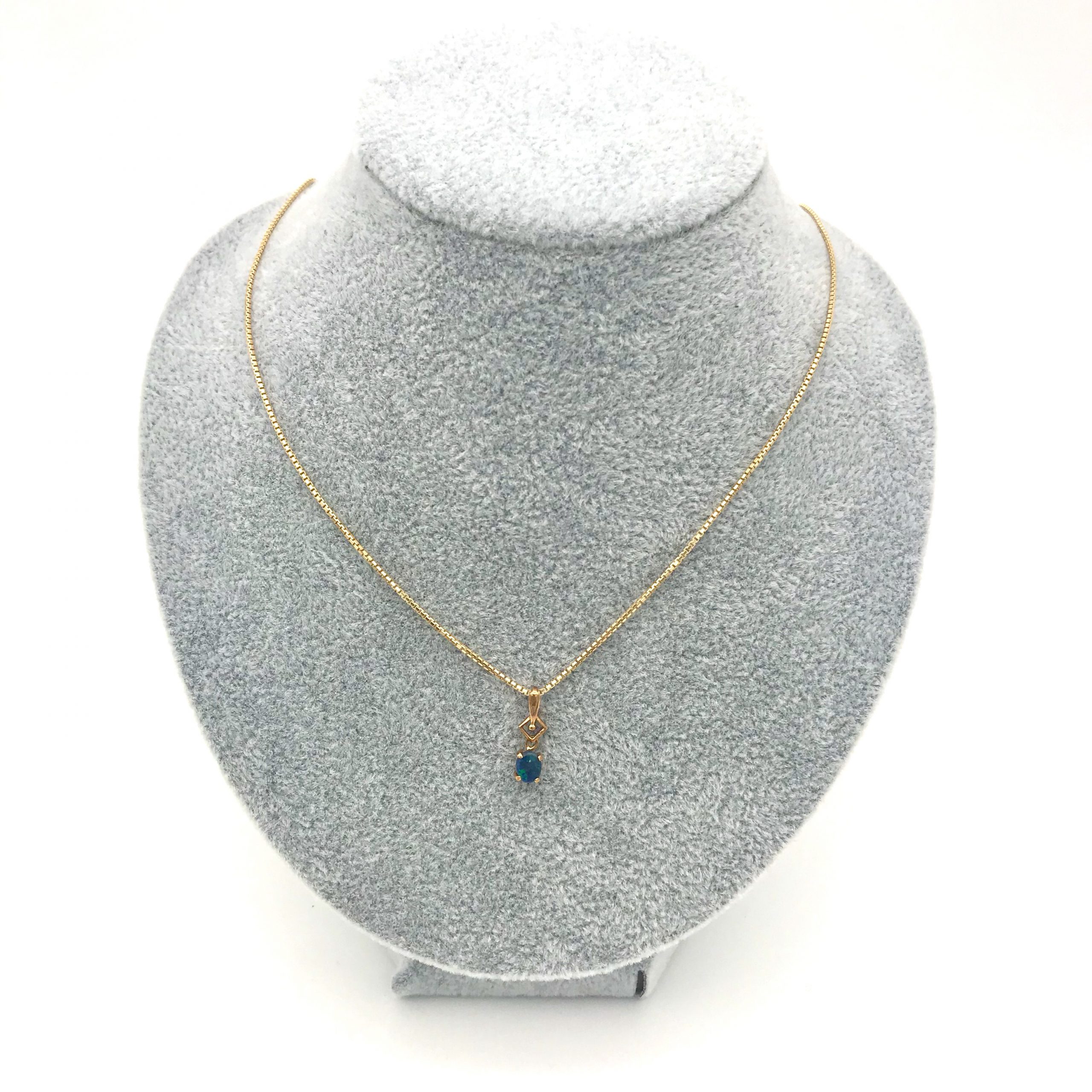 K18 ネックレス(オパール2ct）
