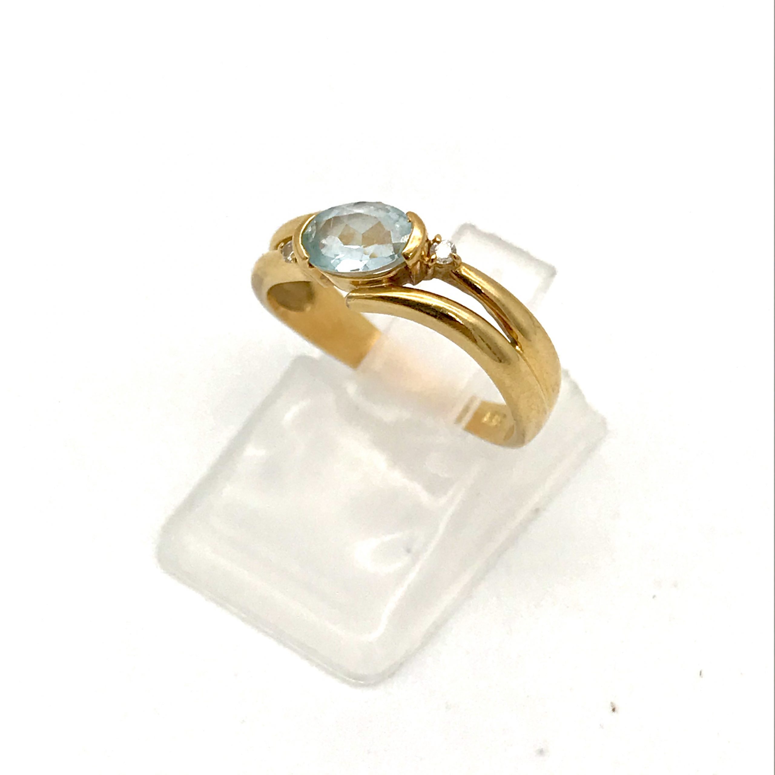 K18 リング（トルマリン2ct、メレダイヤ0.02ct）