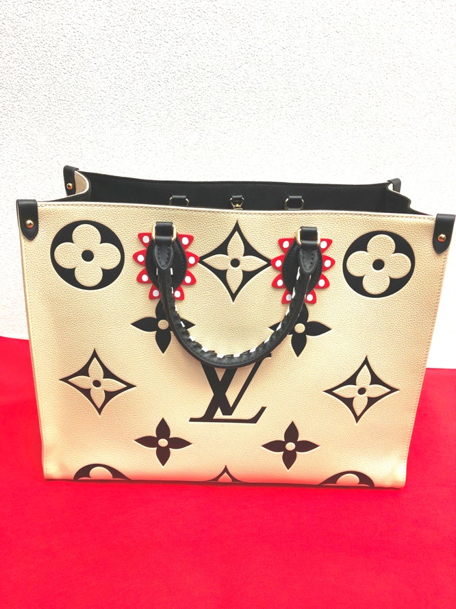 ルイ・ヴィトン モノグラム ジャイアント オンザゴー GM トート 2WAY