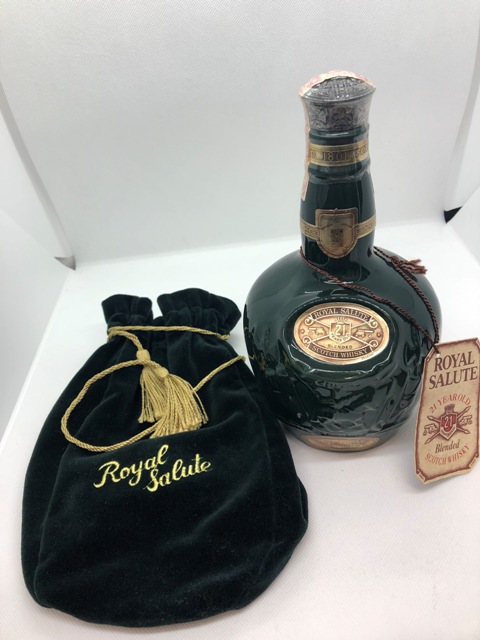 古酒★シーバスブラザーズ　ロイヤルサルート21年　スコッチ　ウイスキー　青　重量1348g 700ml 40% 未開栓　巾着付 シーバスブラザーズ ロイヤルサルート 21スコッチウイスキー 未開封 古酒