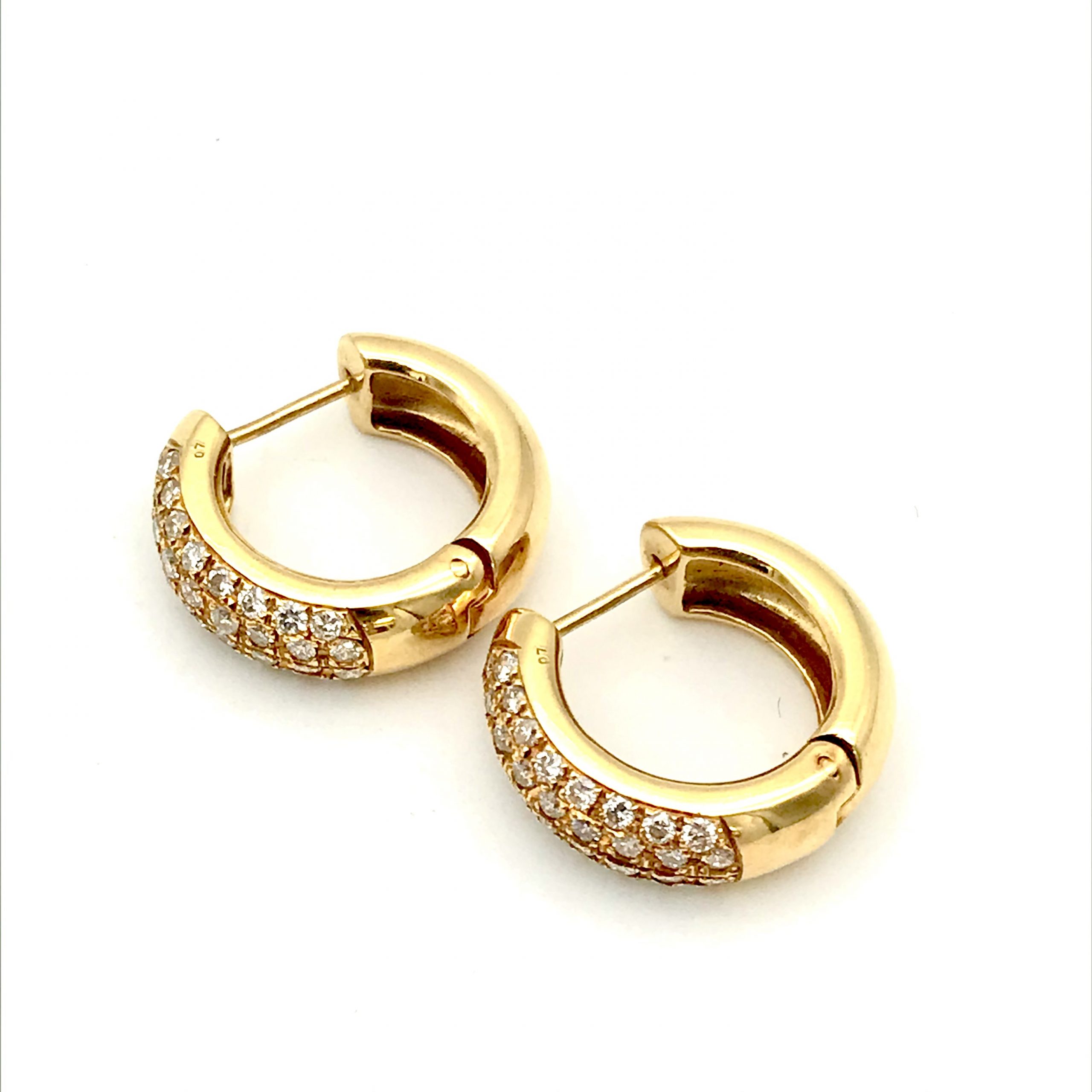 K18 ピアス（メレダイヤ1.4ct）