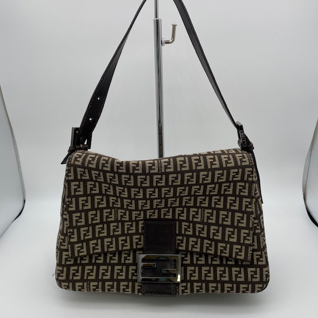 FENDI マンマバケット