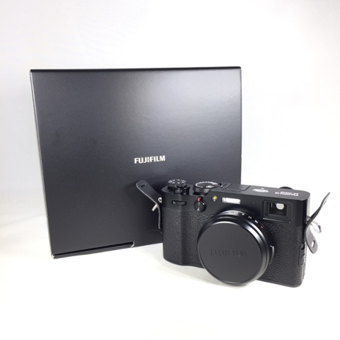 FUJIFILM X100V デジタルカメラ