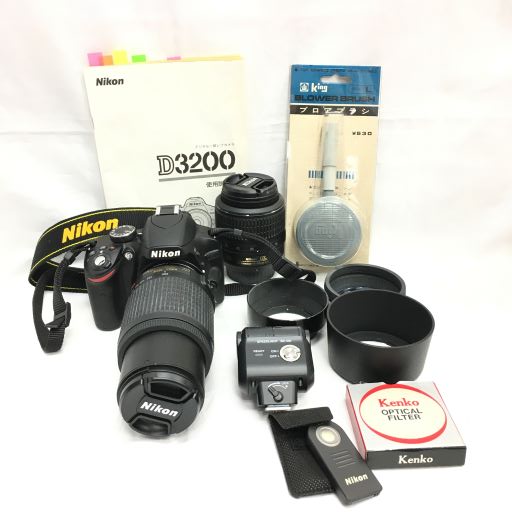 ニコン D3200 200mm ダブルズームキット