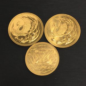 天皇陛下御在位60年10万円金貨幣、天皇陛下御即位10万円金貨幣