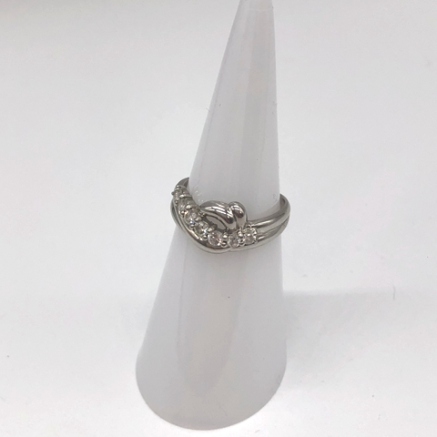 Pt900 リング (メレダイヤ0.33ct)