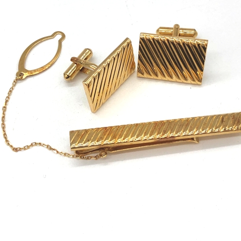 ネックレス、ネクタイピンなど９点　ゴールド色 選べる！タイピン 人気 ネクタイピン シンプル ネクタイ