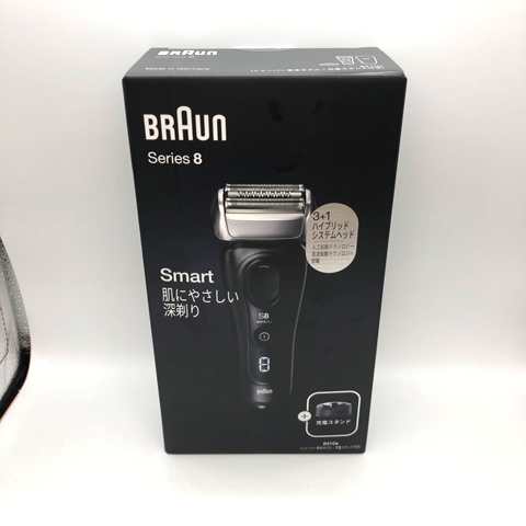 BRAUN Series8 充電式シェーバー