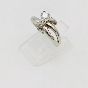 Pt900 リング (ダイヤモンド 0.5ct、メレダイヤ0.335）