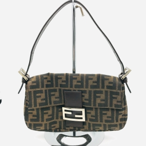 FENDI マンマバケット