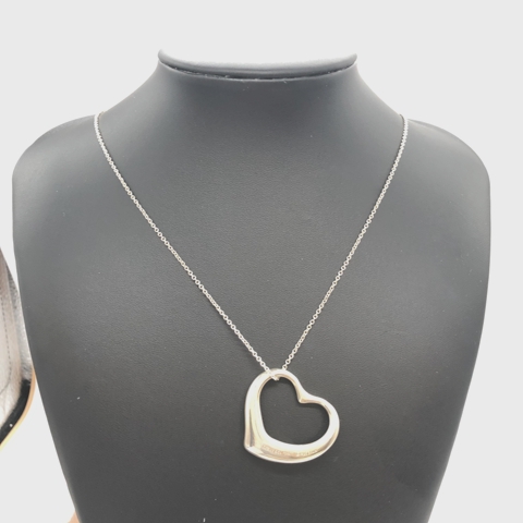 TIFFANY＆Co.エルサペレッティオープンハートネックレス