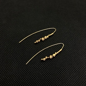 K18ダイヤピアス