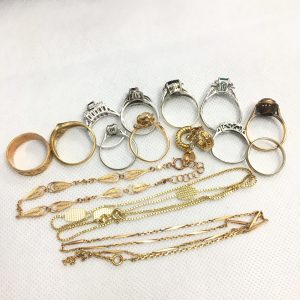 金・プラチナ アクセサリーまとめ