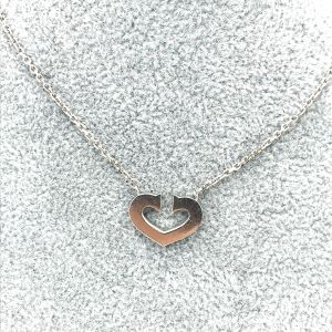 Cartier チェーンネックレス Cハート