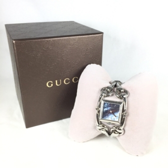 GUCCI シニョーリア ブルーシェル文字盤 レディース腕時計
