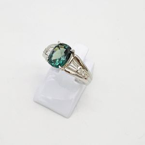 Pt950 リング（アレキサンドライト 2.31ct)