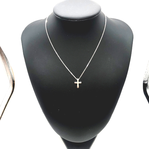 Pt900メレダイヤ（0.2ct）付きネックレス