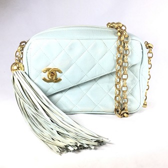 CHANEL ラムスキン マトラッセ ココマーク フリンジチェーンショルダーバッグ