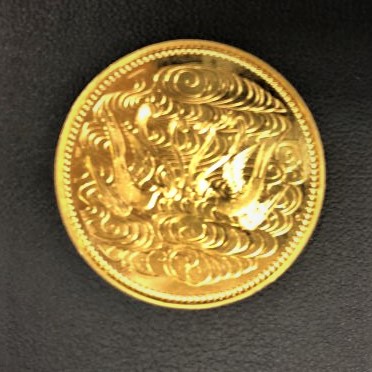 天皇陛下 御在位60年 記念10万円金貨　