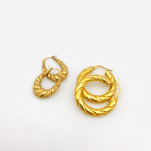 K18 ピアス