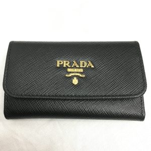 PRADA サフィアーノレザー 6連キーケース