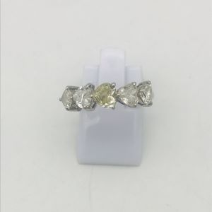 Pt900 ダイヤ付きリング