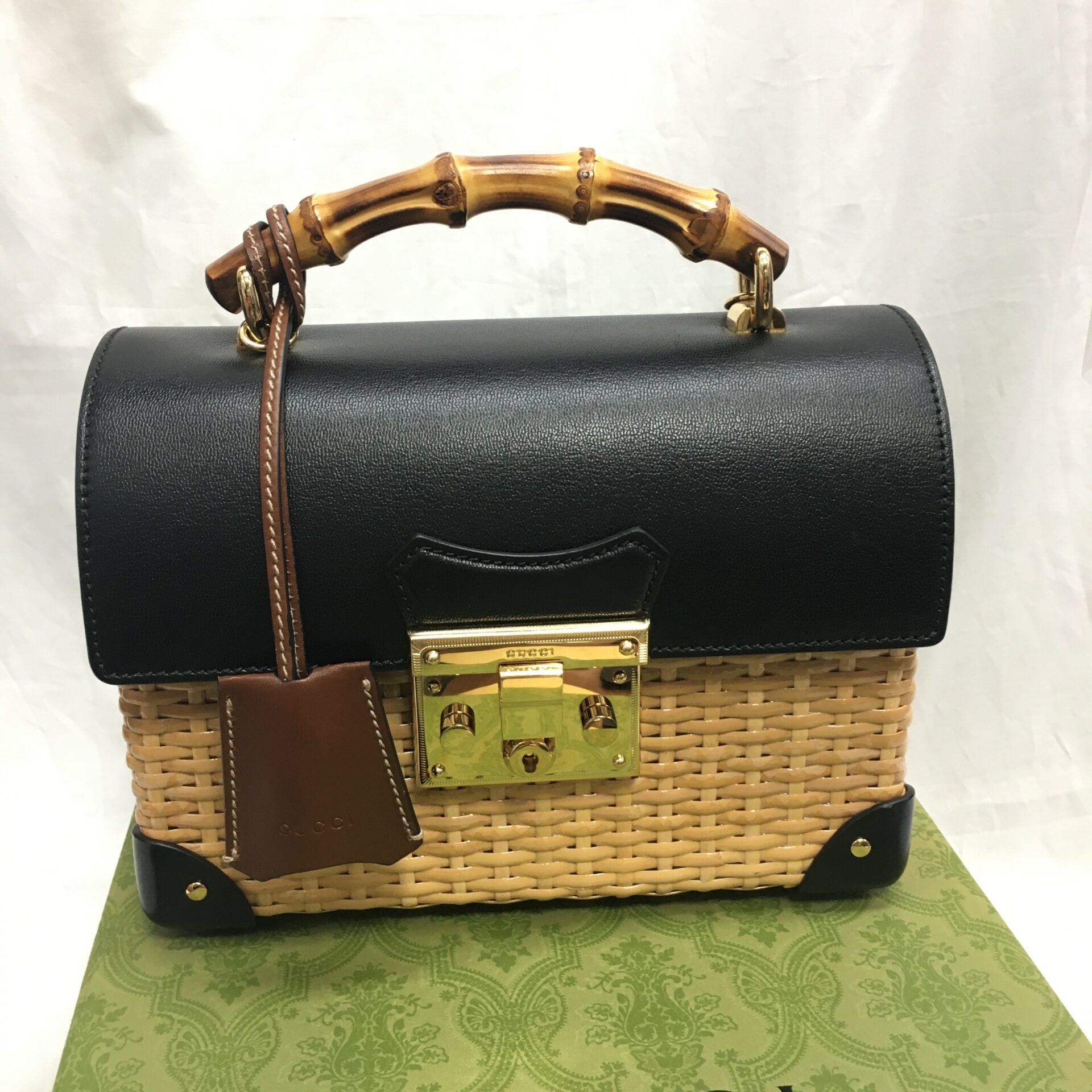 希少 GUCCI バニティ ハンドバッグ ホーボー GG柄 ゴールドロゴ金具