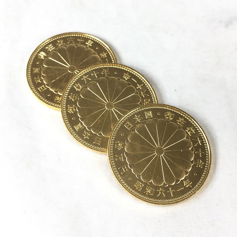K24 天皇陛下御在位60年記念 10万円金貨