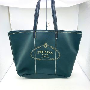 PRADA ネオプレーントートバッグ