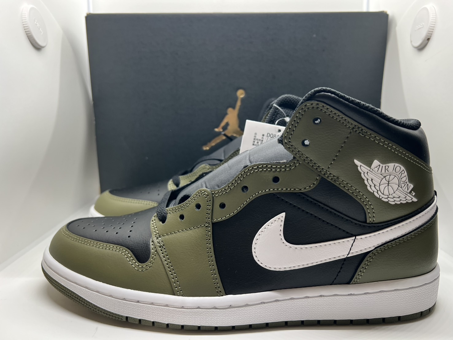 NIKE Air Jordan 1 Mid ブラック/オリーブ 28㎝