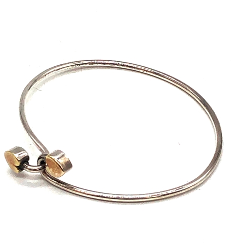 TIFFANY＆Co.ソリッドダブルハート フック バングル